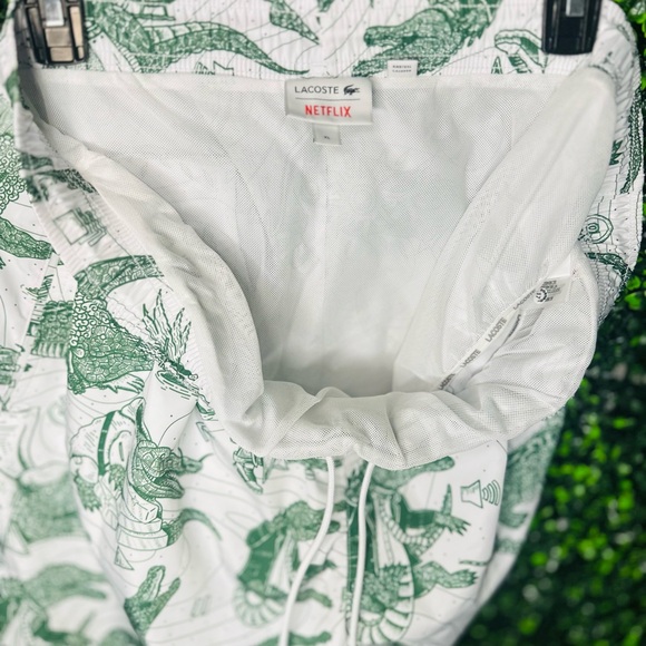 Men’s LACOSTE Shirts - Picture 3 of 6